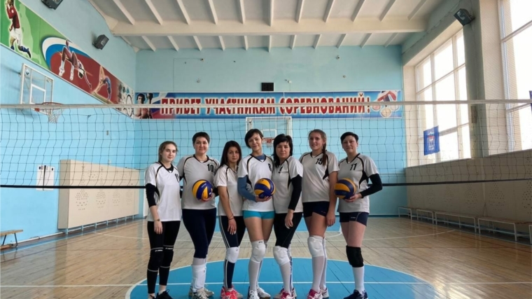 Наши волейболистки вышли в четвертьфинал Кубка Чувашской Республики