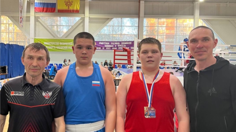 Сергеев Павел - бронзовый призёр Всёроссийских соревнований по боксу!